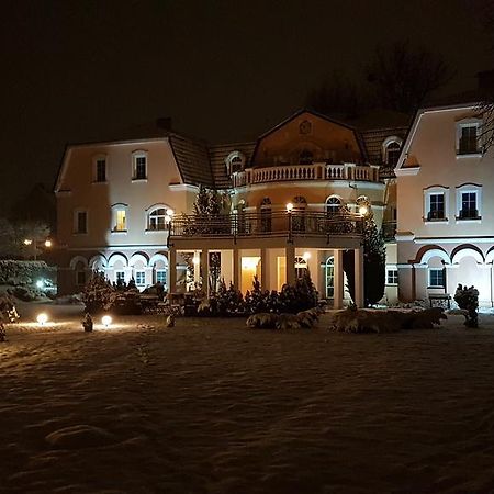 Hotel Regius Ополе Экстерьер фото