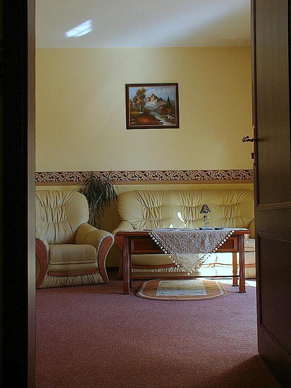 Hotel Regius Ополе Экстерьер фото